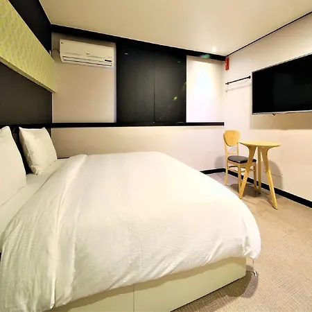 Elysee Hotel Busan Exterior photo