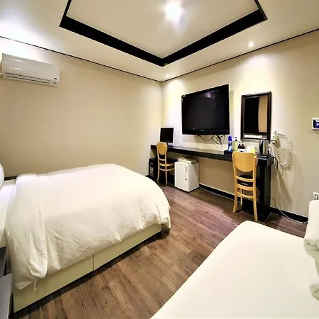 Elysee Hotel Busan Exterior photo